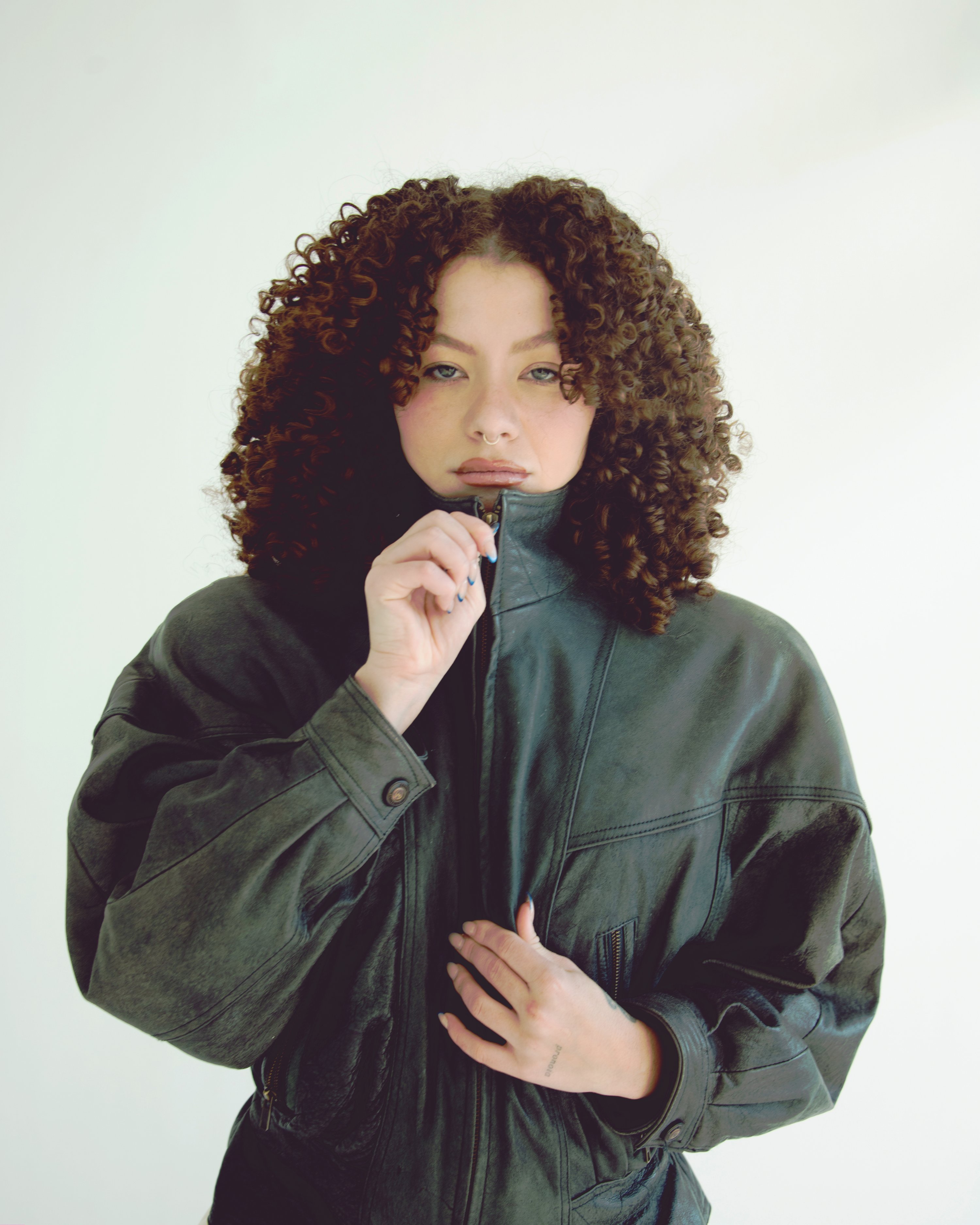 Indira Leon headshot